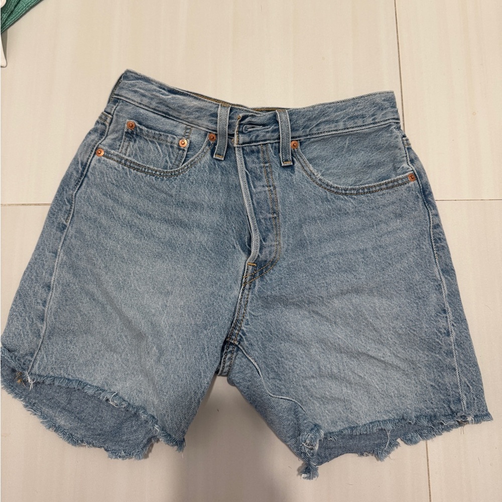 Levi’s 501 shorts